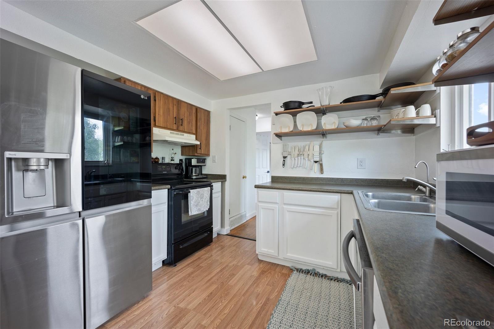 MLS Image #9 for 7118  metropolitan street,colorado springs, Colorado