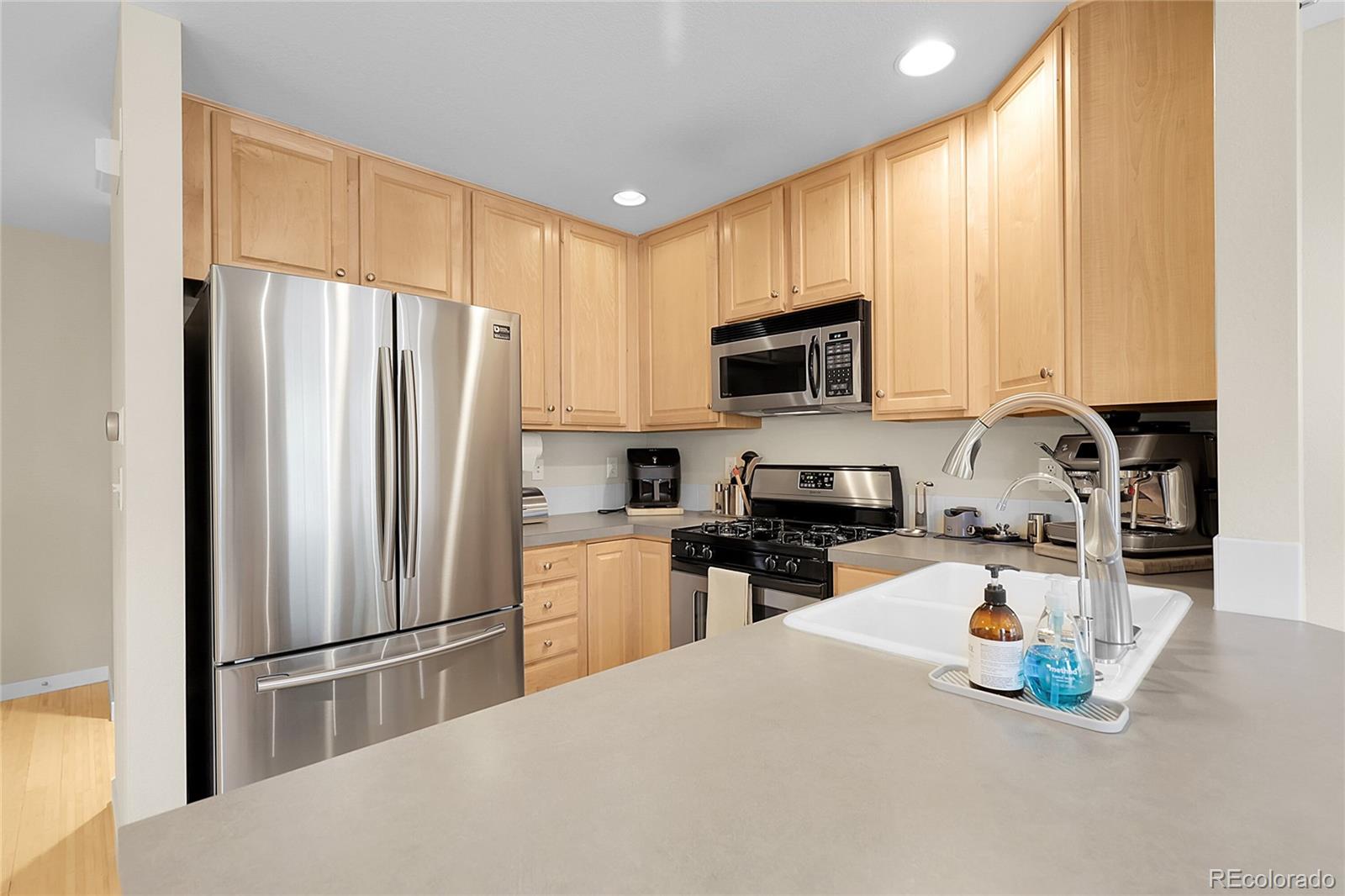 MLS Image #6 for 843  snowberry street,longmont, Colorado