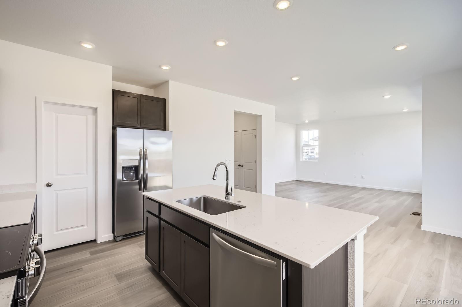 MLS Image #3 for 4185  amanda drive,johnstown, Colorado