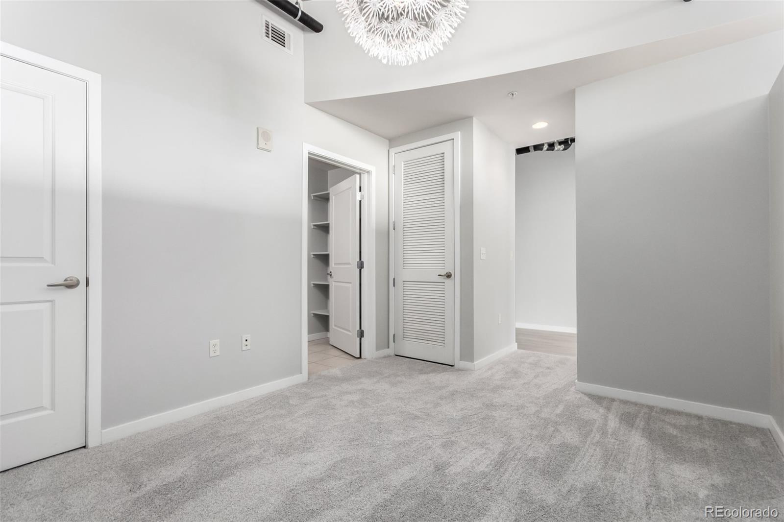 MLS Image #11 for 1700  bassett street,denver, Colorado