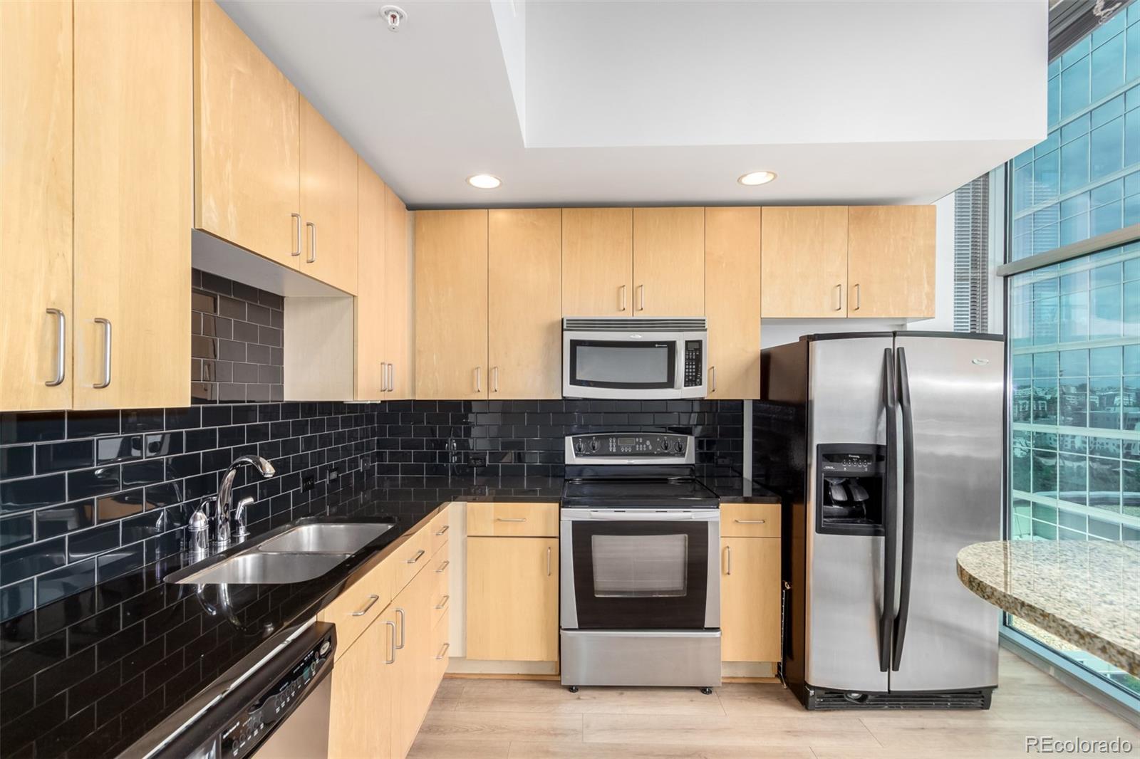 MLS Image #8 for 1700  bassett street,denver, Colorado