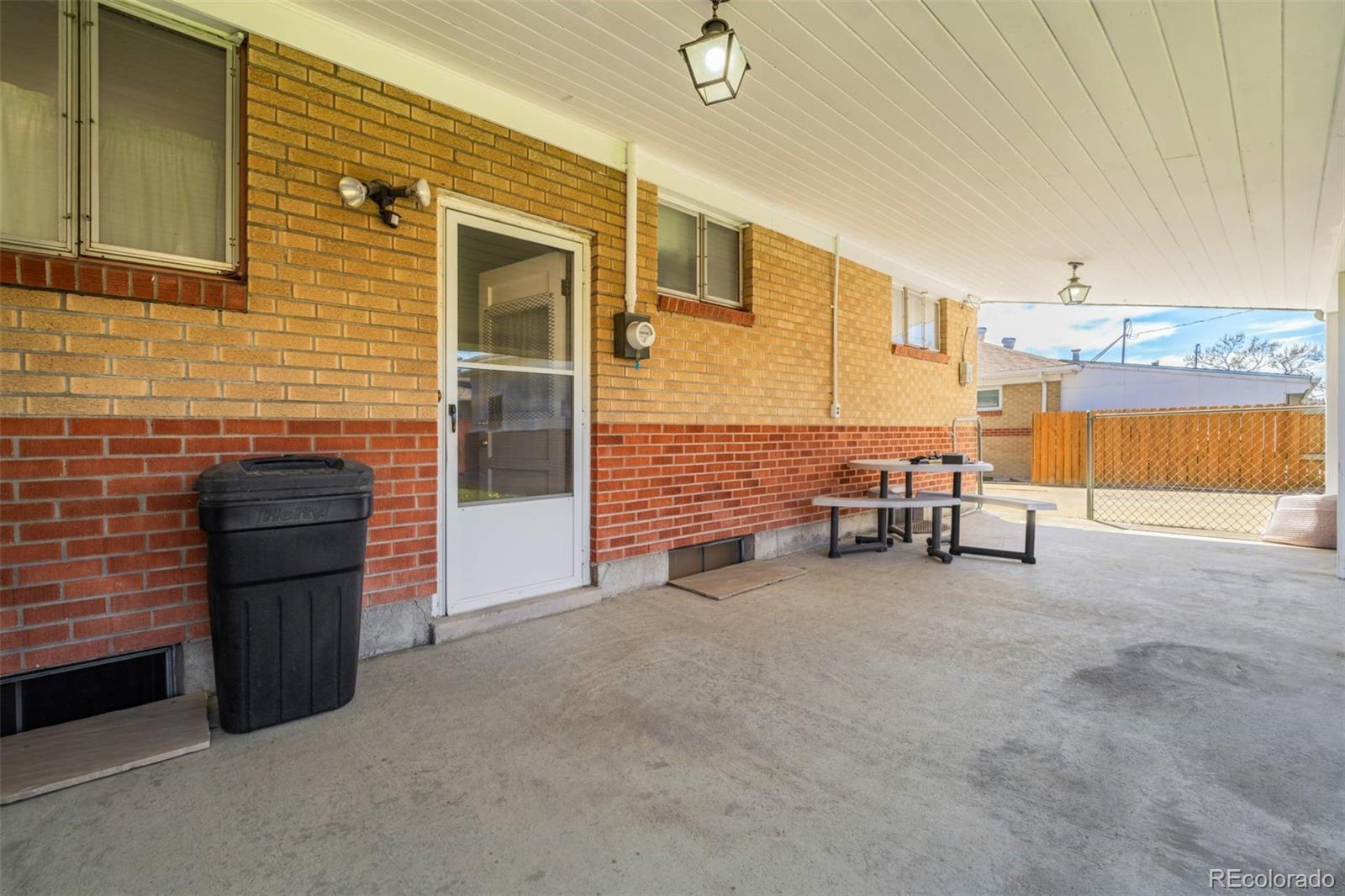 MLS Image #19 for 7651  shoshone street,denver, Colorado