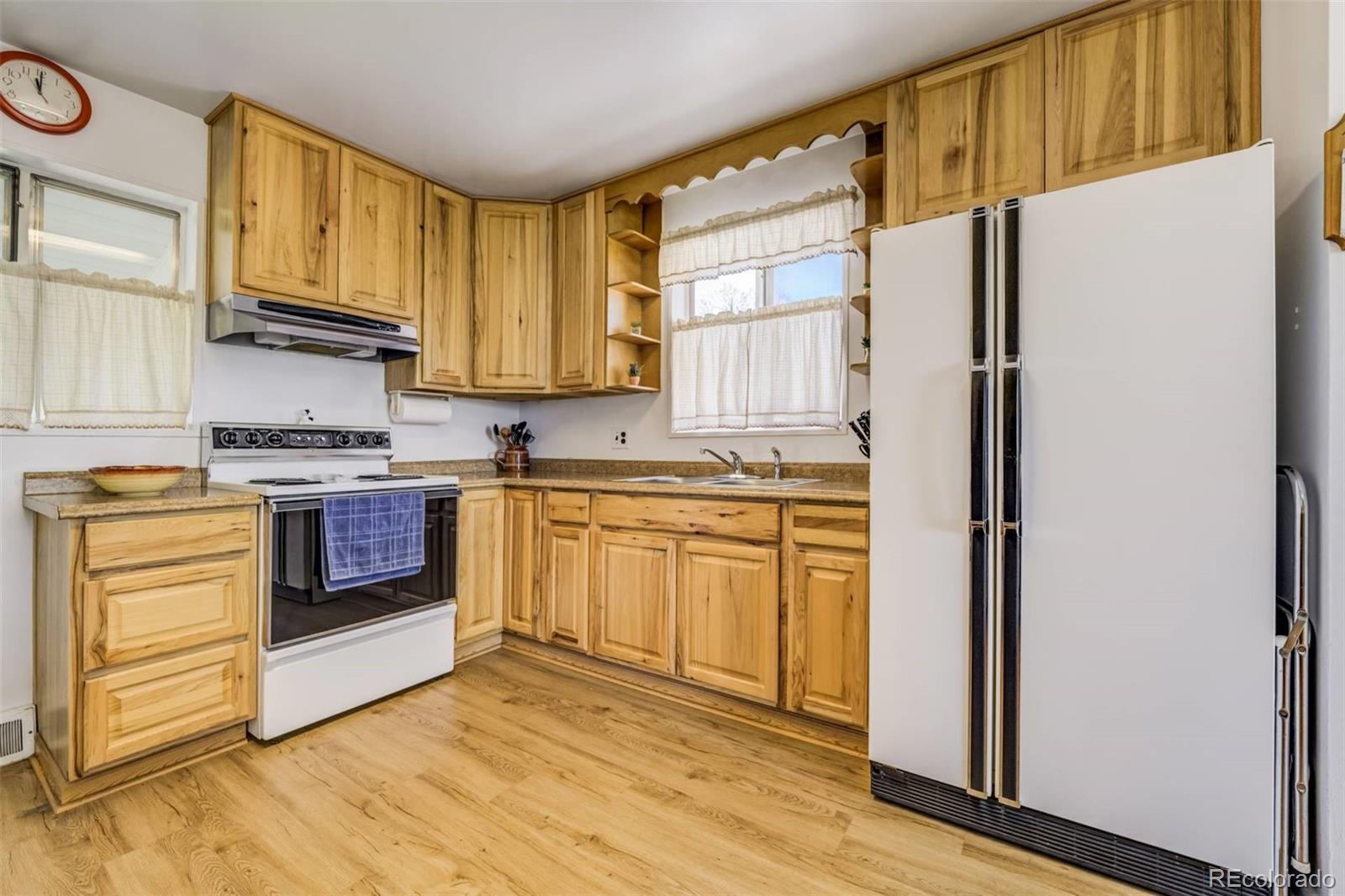 MLS Image #7 for 7651  shoshone street,denver, Colorado