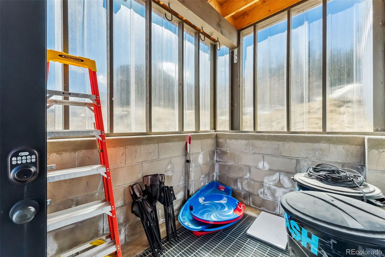 MLS Image #37 for 255  flannigan circle,alma, Colorado