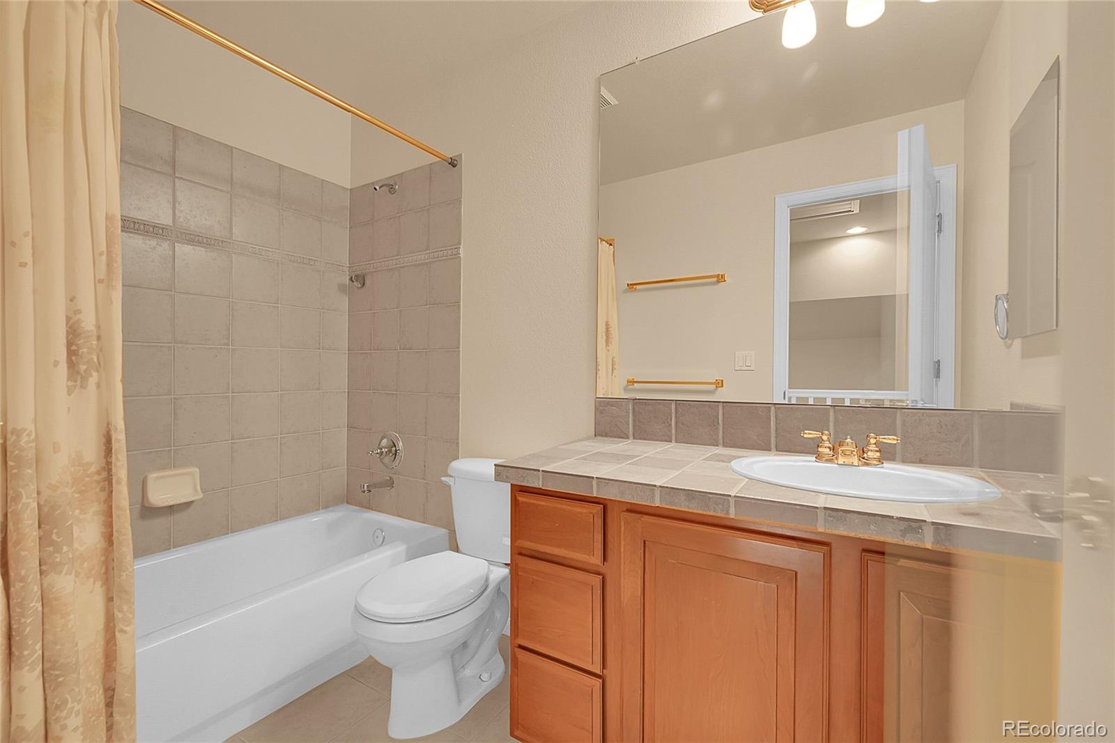 MLS Image #8 for 4042 e hinsdale circle,centennial, Colorado