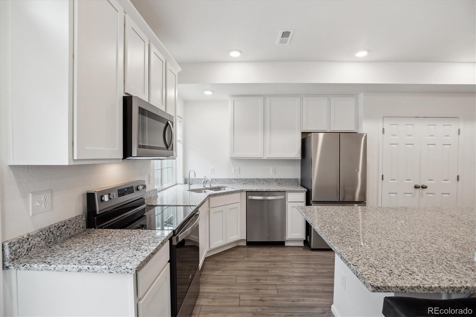 MLS Image #4 for 4028 n rome street,aurora, Colorado