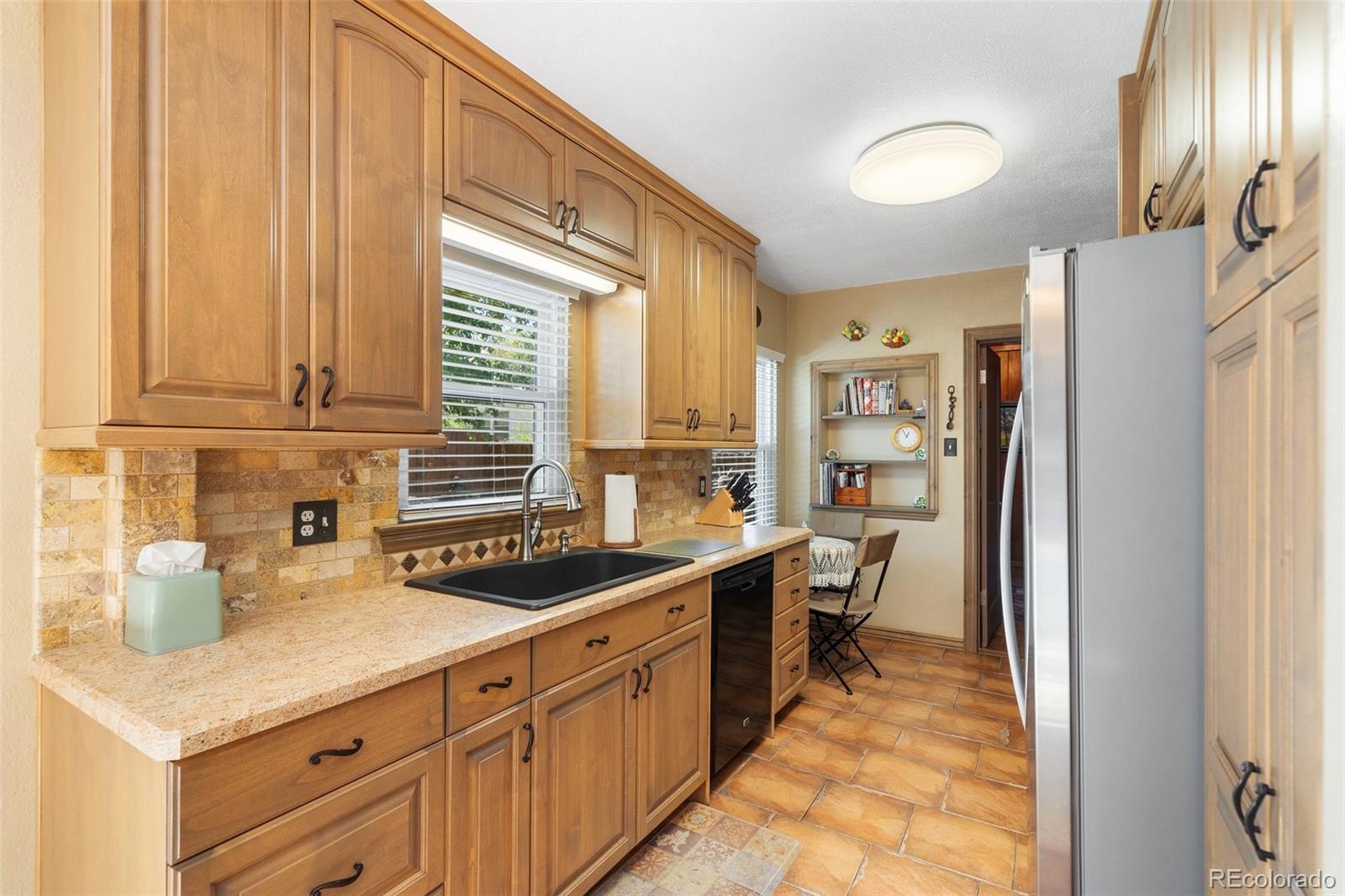 MLS Image #12 for 1317 e uintah street,colorado springs, Colorado