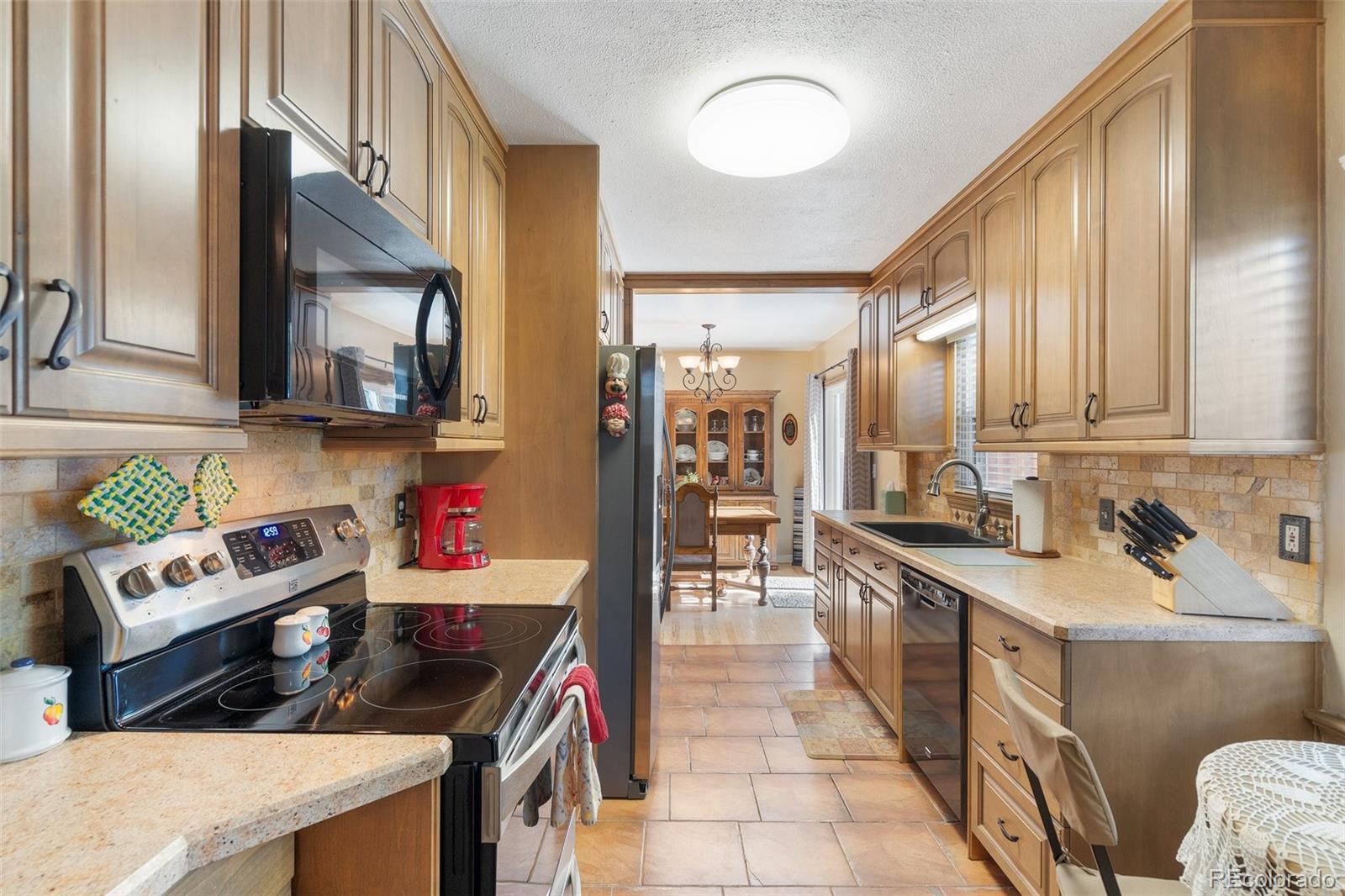 MLS Image #16 for 1317 e uintah street,colorado springs, Colorado