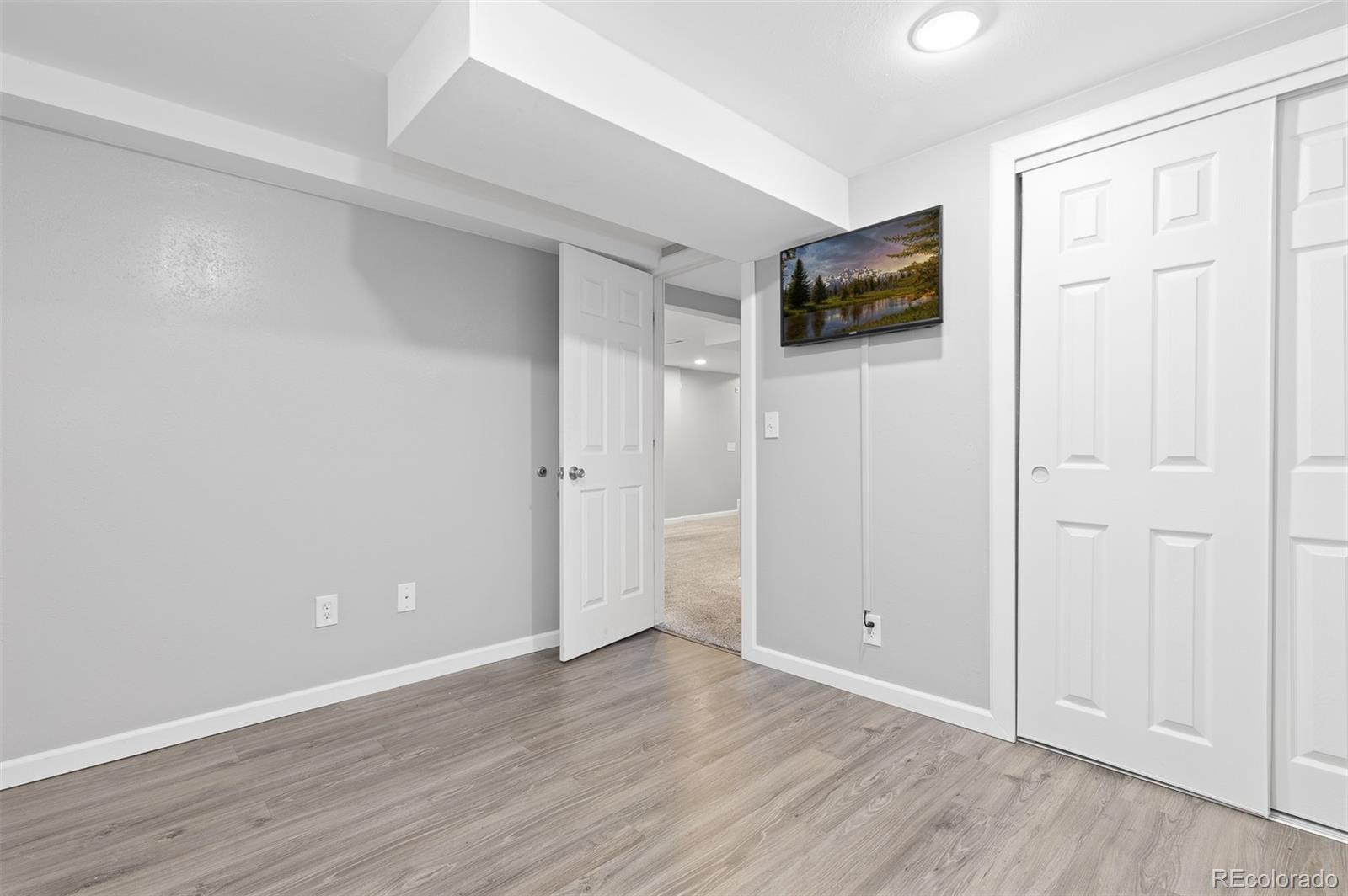 MLS Image #37 for 6930 s yukon way,littleton, Colorado