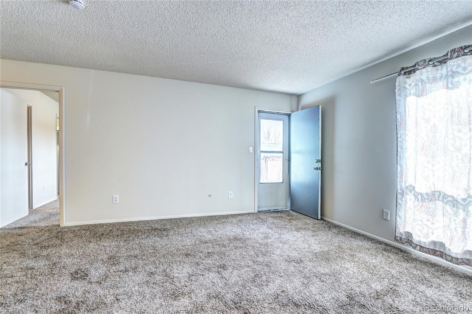 MLS Image #4 for 7260 s gaylord street,littleton, Colorado