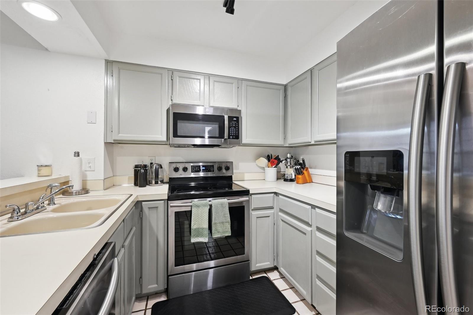 MLS Image #16 for 5875 w asbury place,lakewood, Colorado