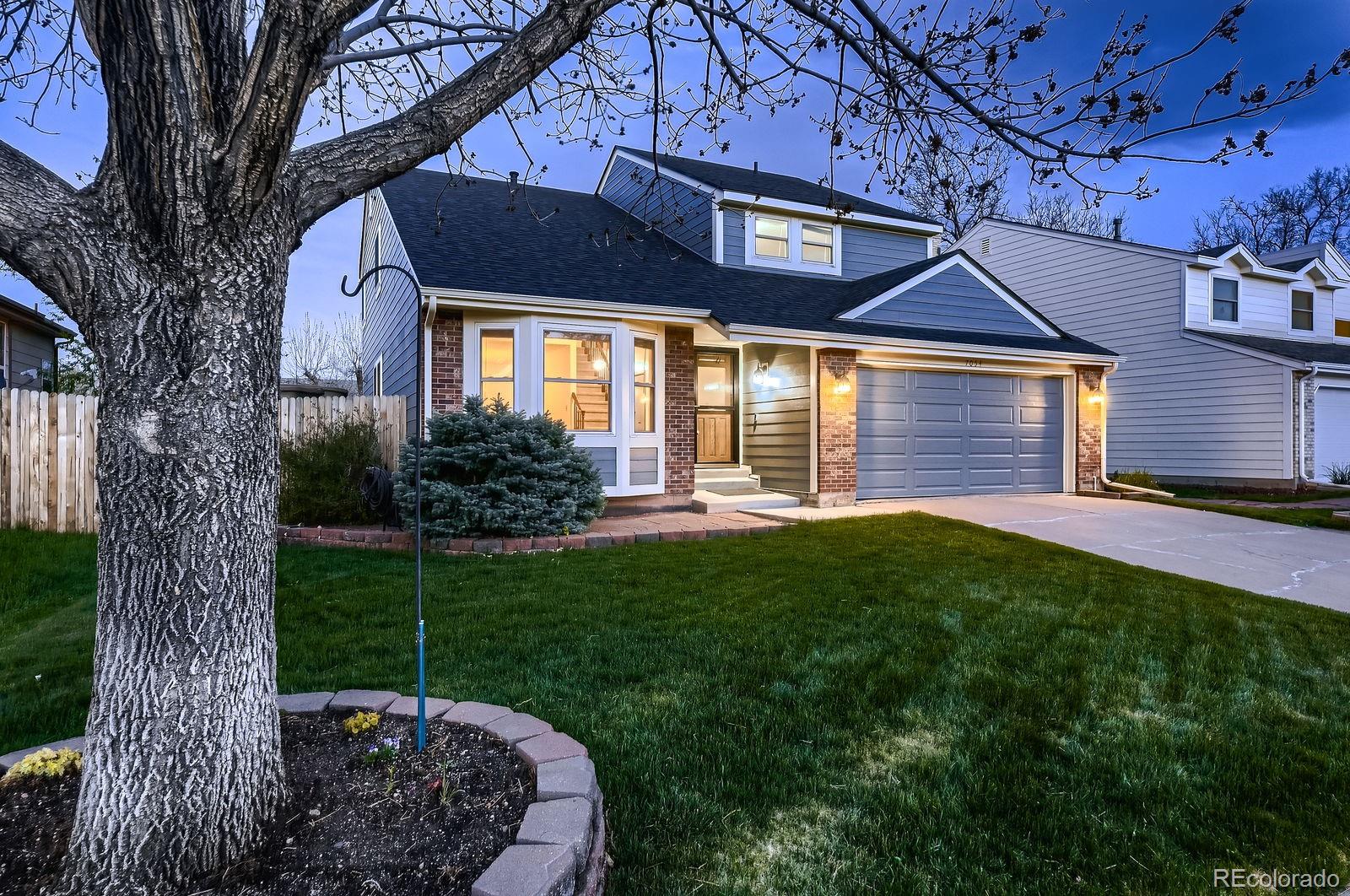MLS Image #2 for 7054 s flower court,littleton, Colorado