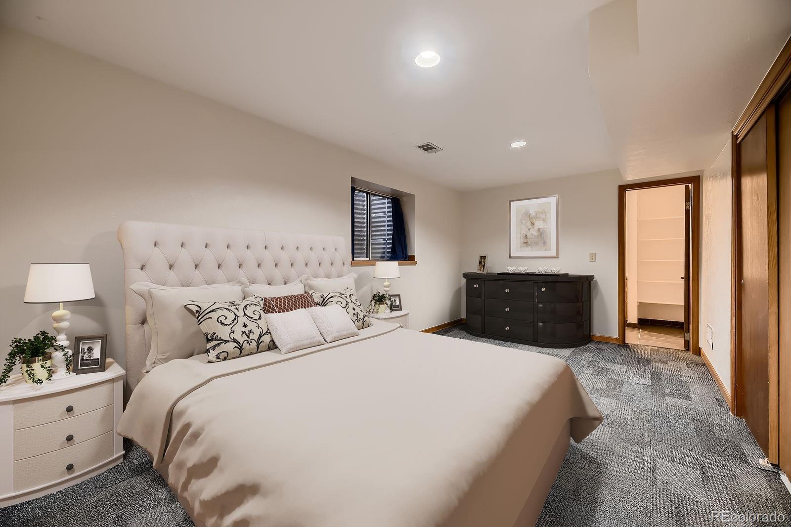 MLS Image #27 for 7054 s flower court,littleton, Colorado