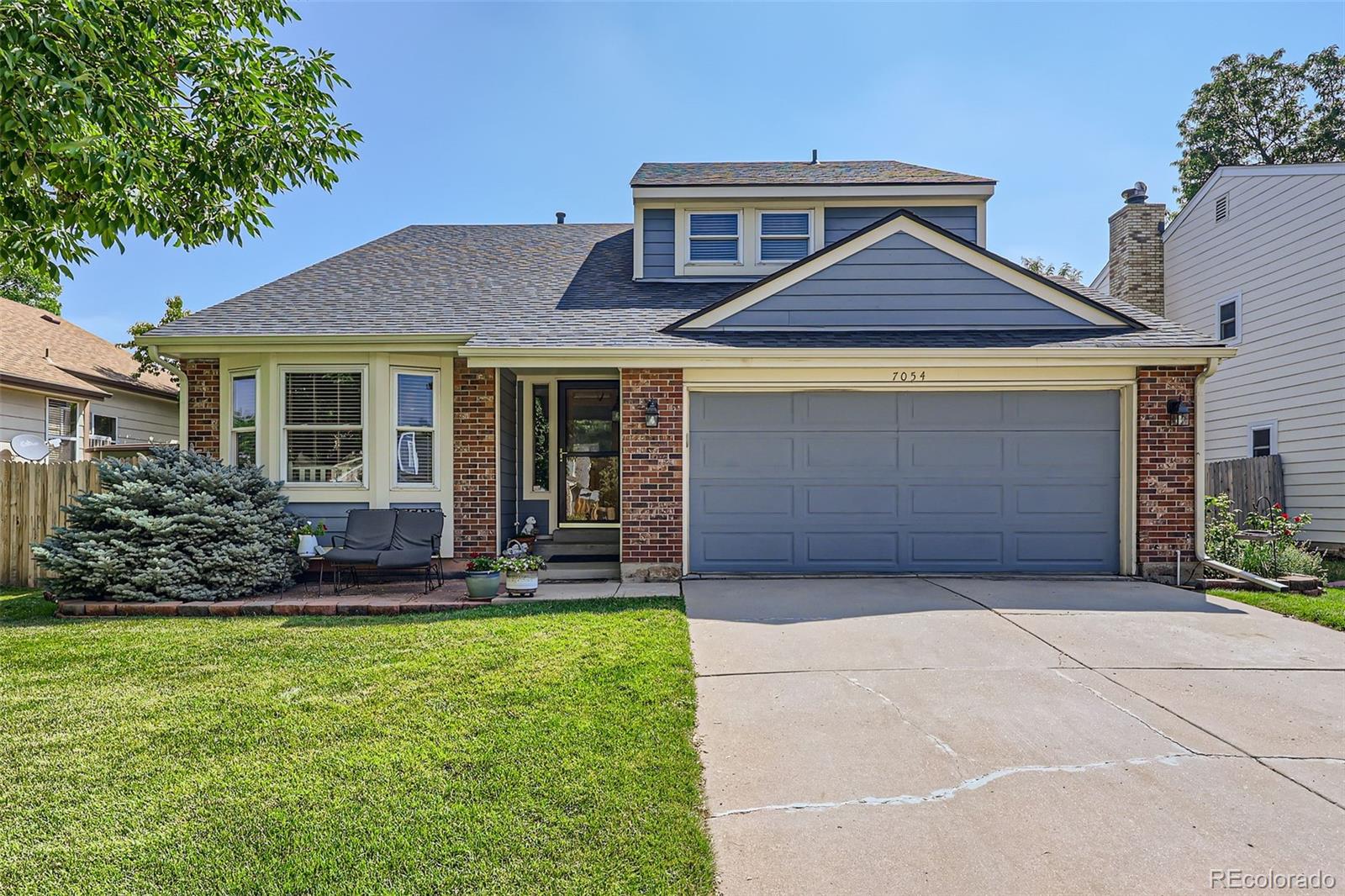 MLS Image #3 for 7054 s flower court,littleton, Colorado