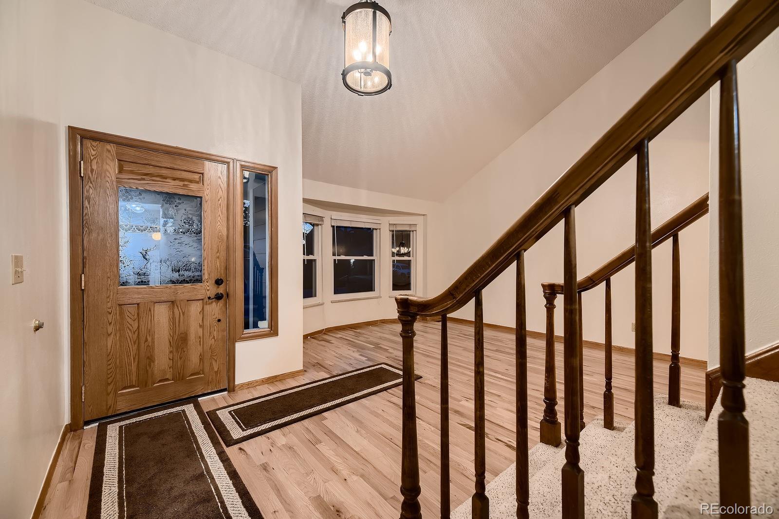 MLS Image #4 for 7054 s flower court,littleton, Colorado