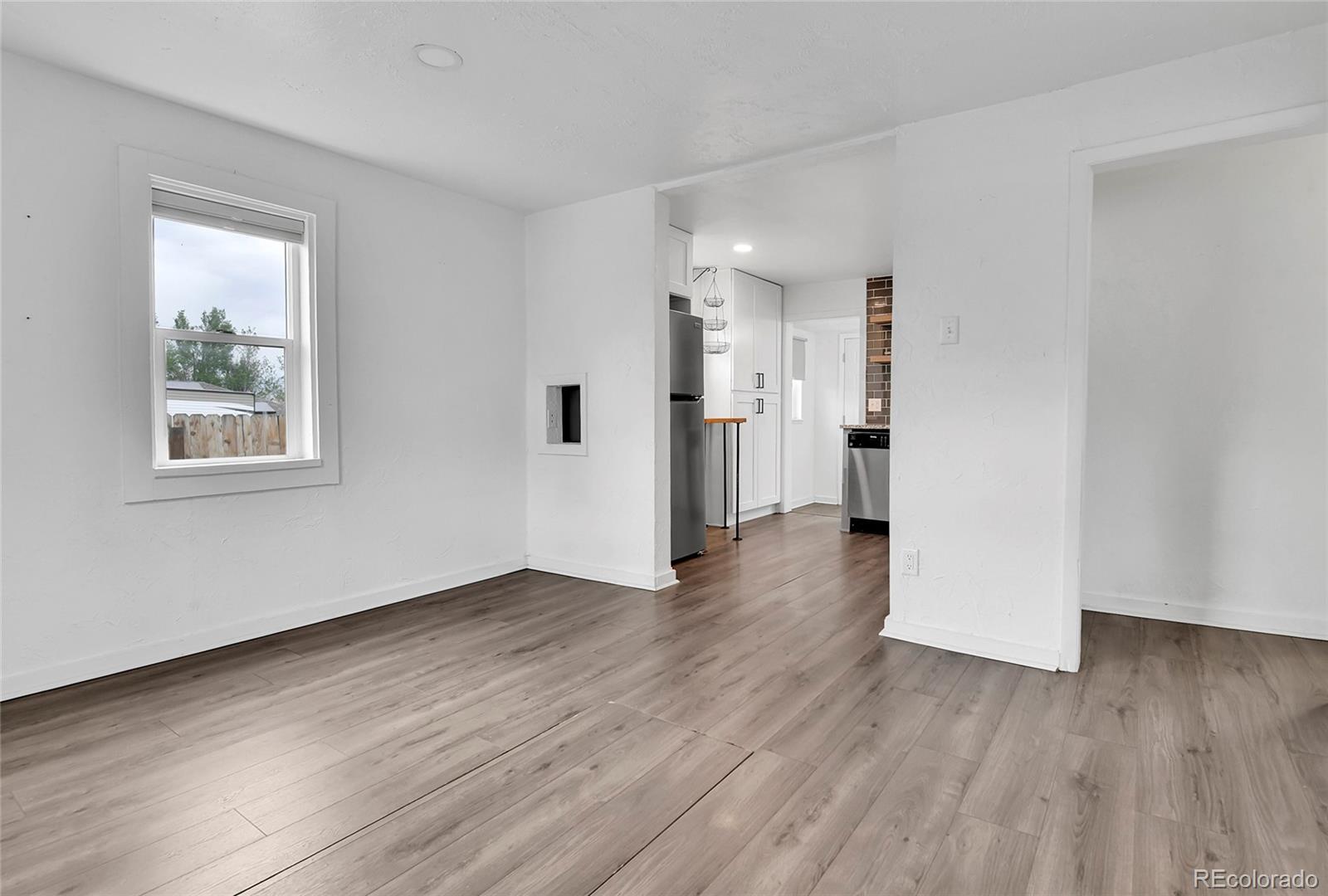MLS Image #3 for 1000 s perry street,denver, Colorado