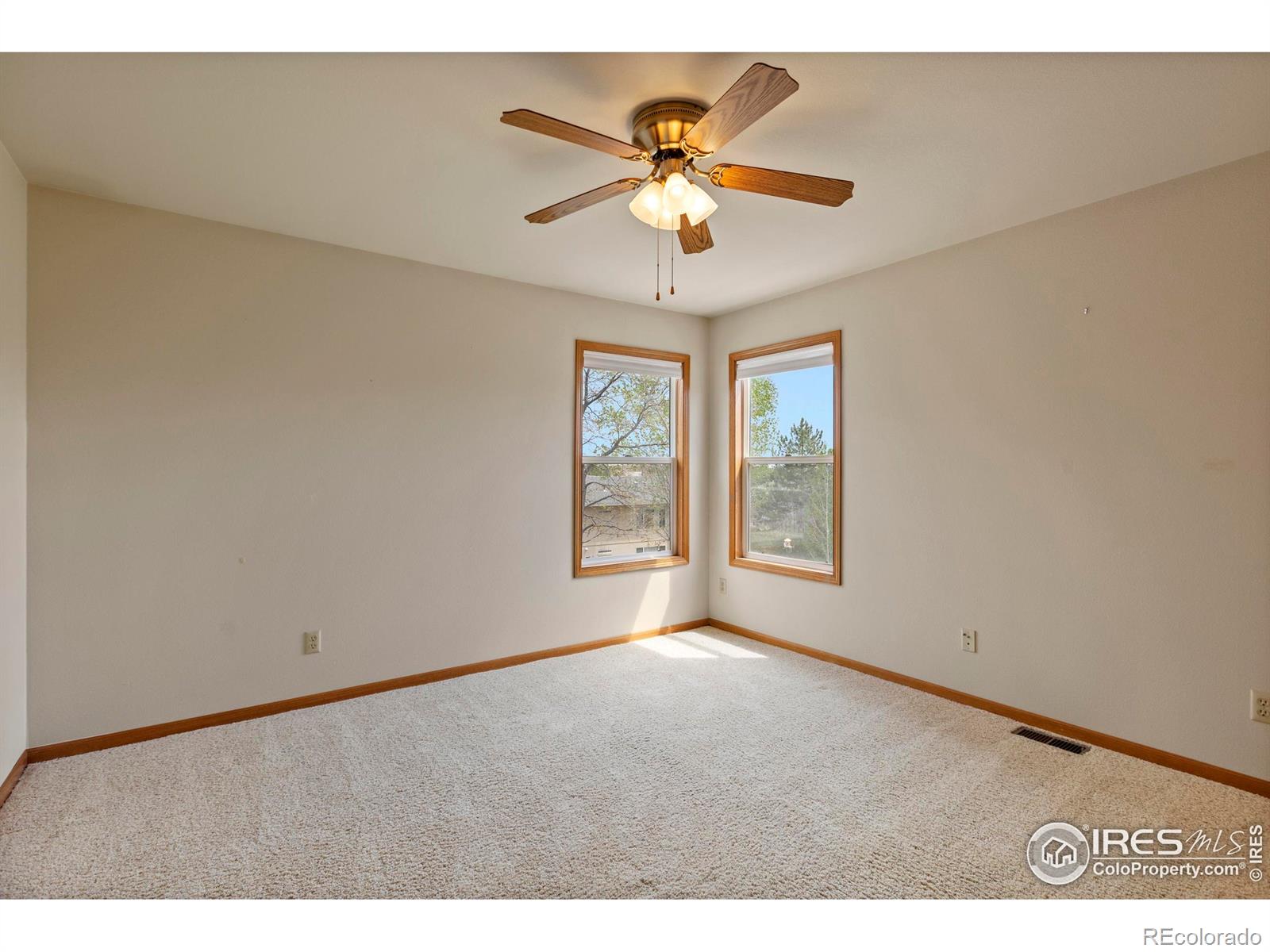 MLS Image #18 for 1000  battsford circle,fort collins, Colorado