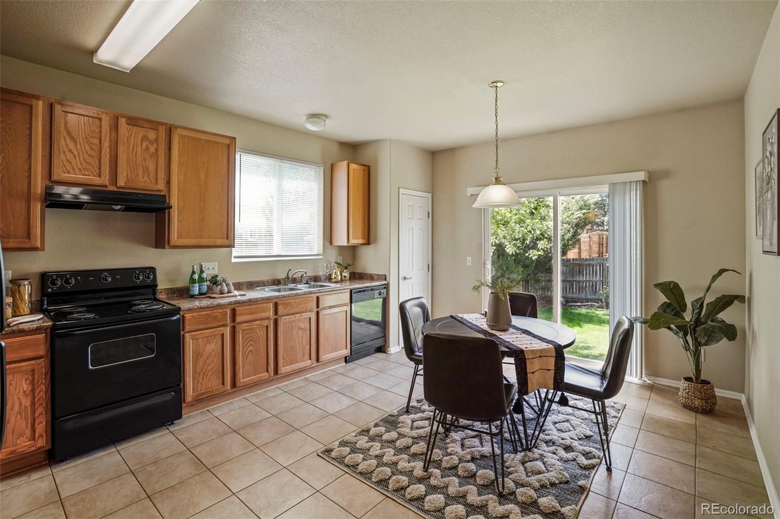 MLS Image #5 for 15594 e 97th avenue,commerce city, Colorado