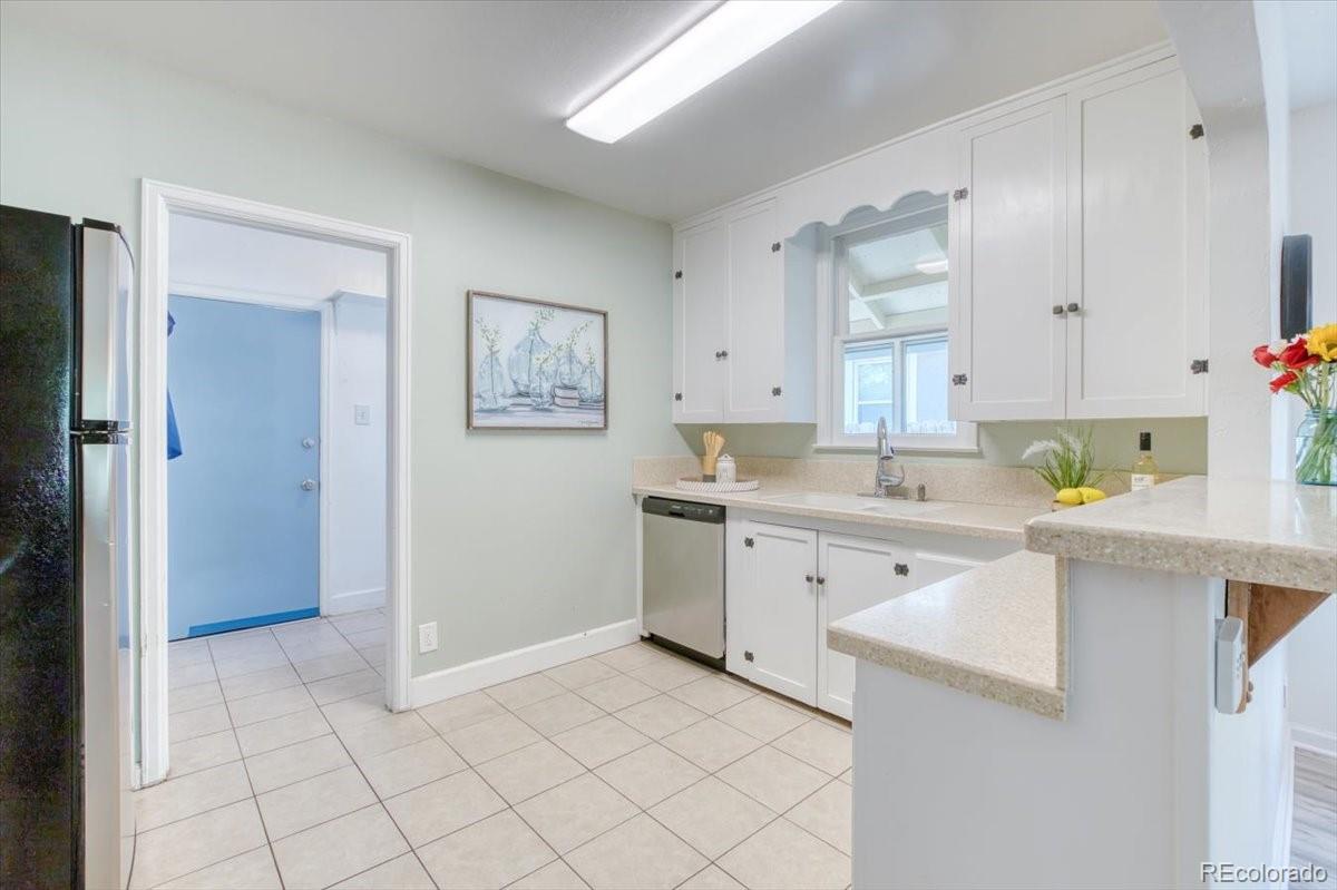 MLS Image #8 for 2684 s logan street,denver, Colorado