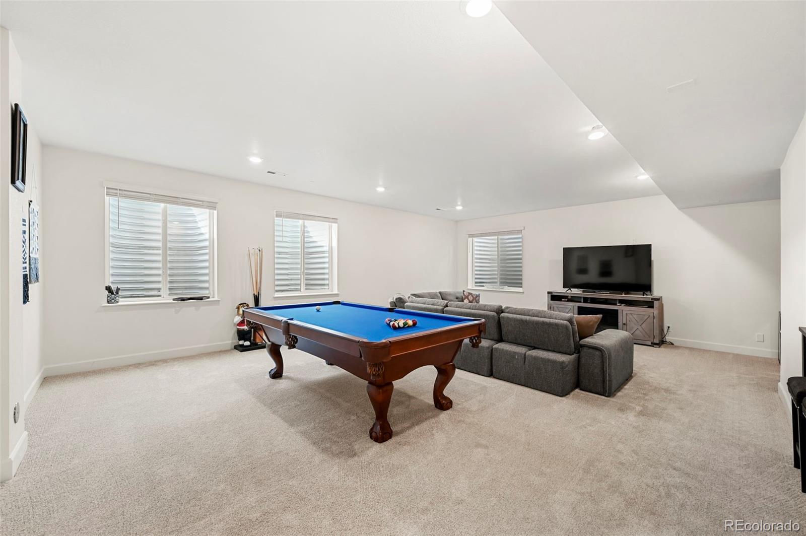 MLS Image #28 for 20503 e 50th place,denver, Colorado