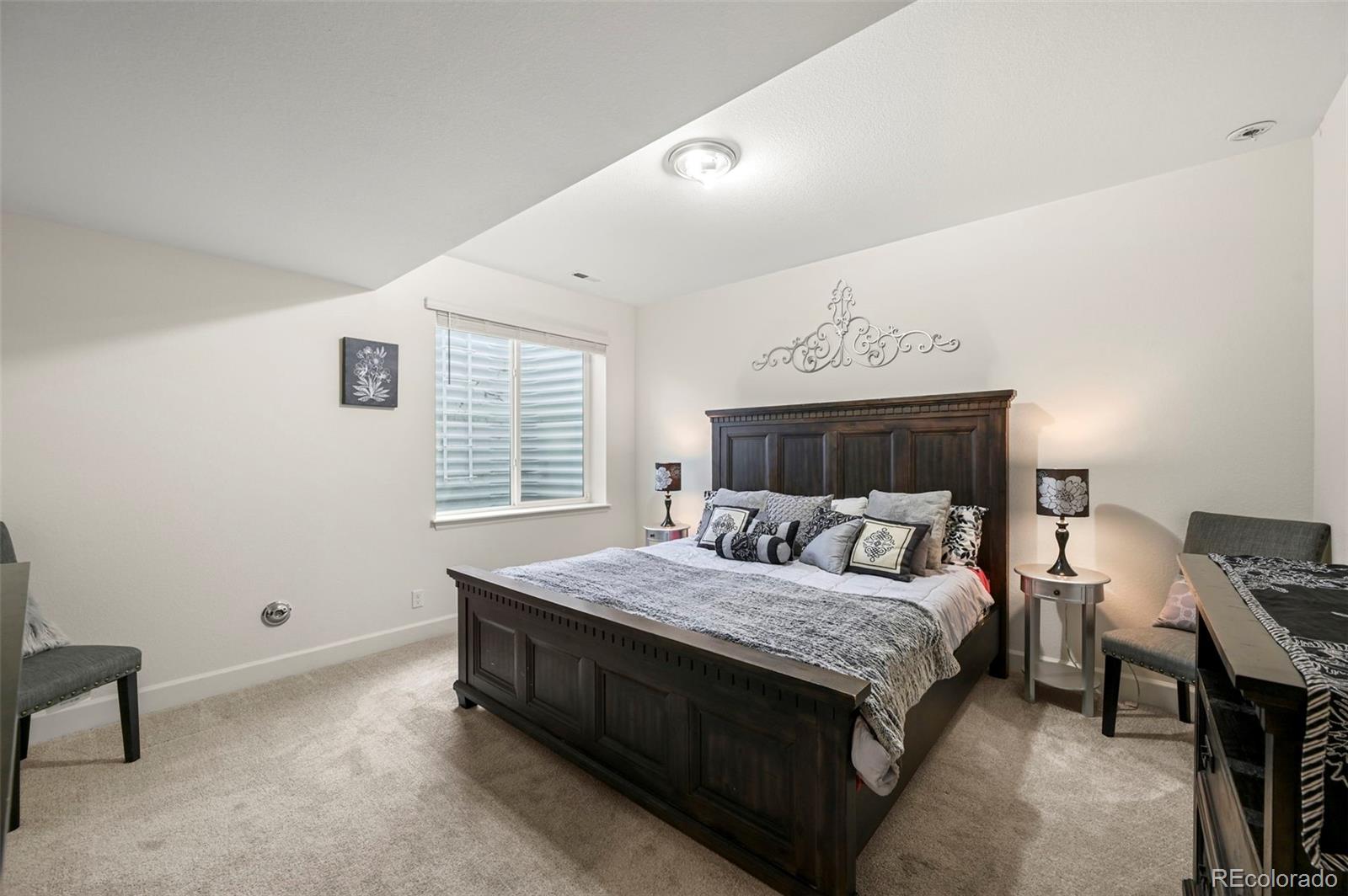MLS Image #30 for 20503 e 50th place,denver, Colorado