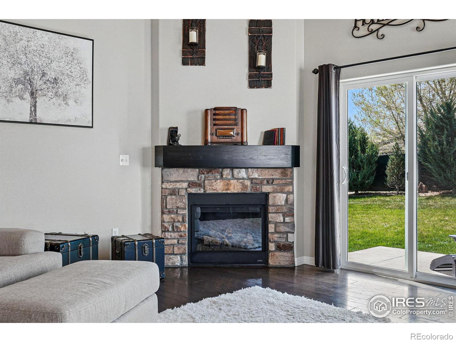 MLS Image #11 for 725  canyonlands street,berthoud, Colorado