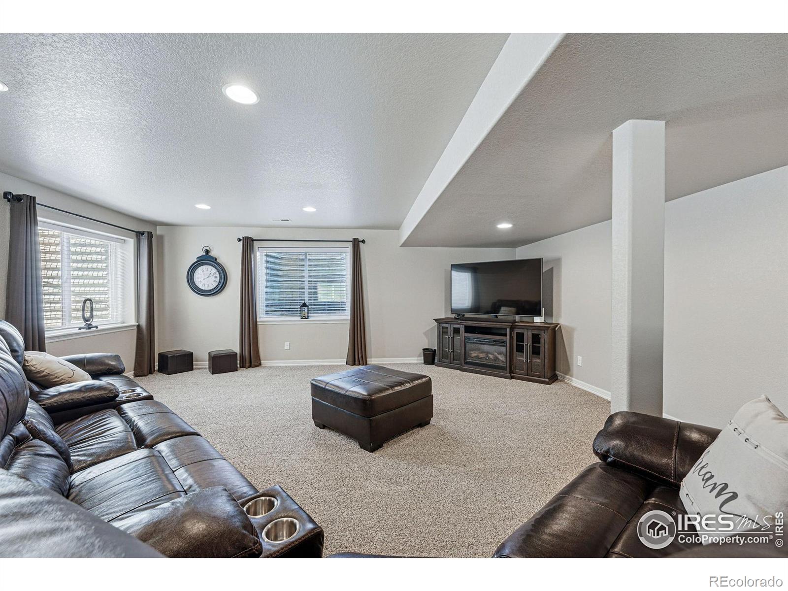 MLS Image #22 for 725  canyonlands street,berthoud, Colorado