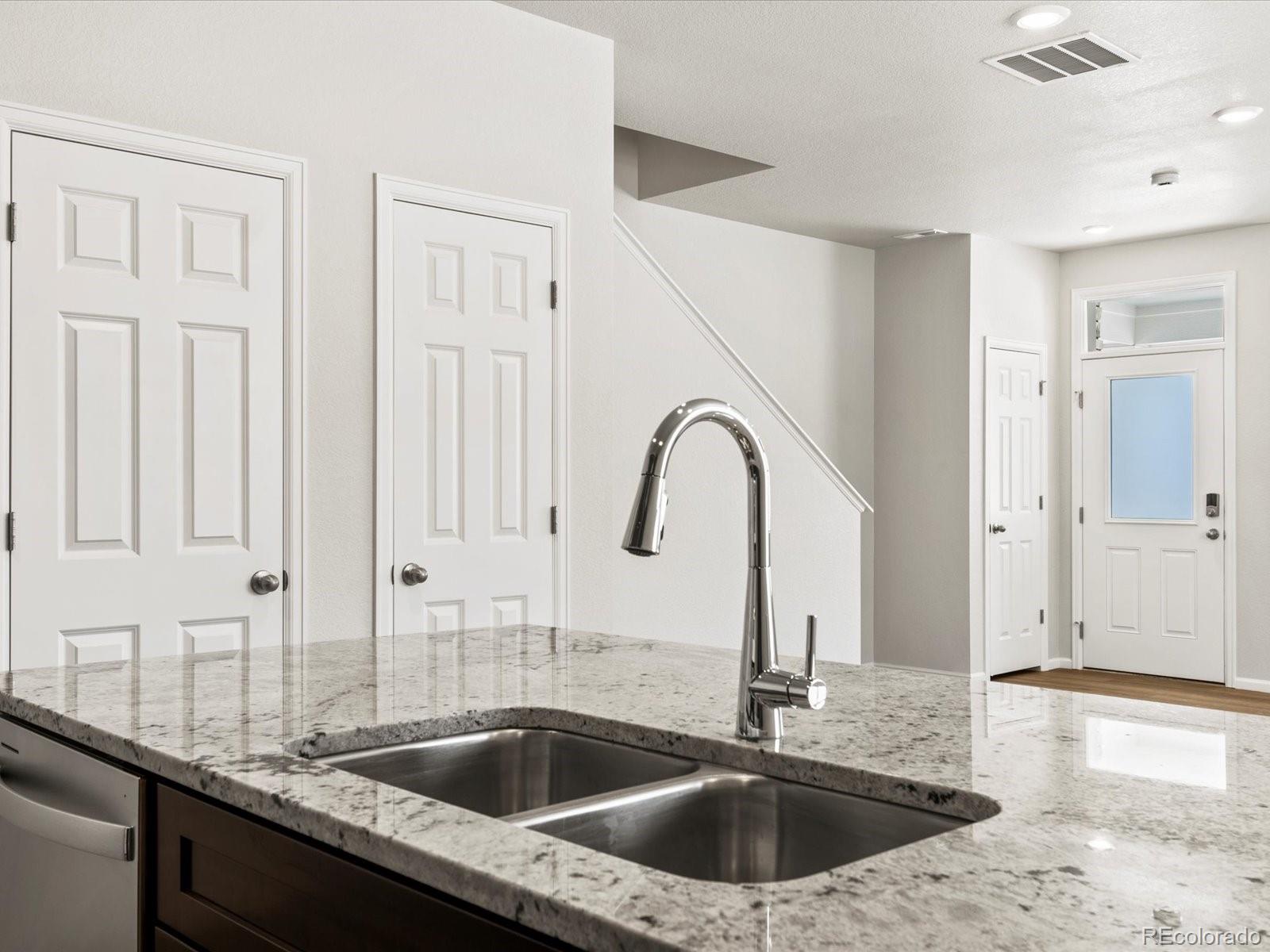 MLS Image #17 for 6531 n malaya street,aurora, Colorado