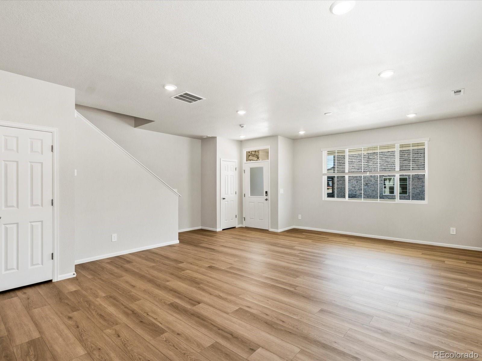 MLS Image #5 for 6531 n malaya street,aurora, Colorado