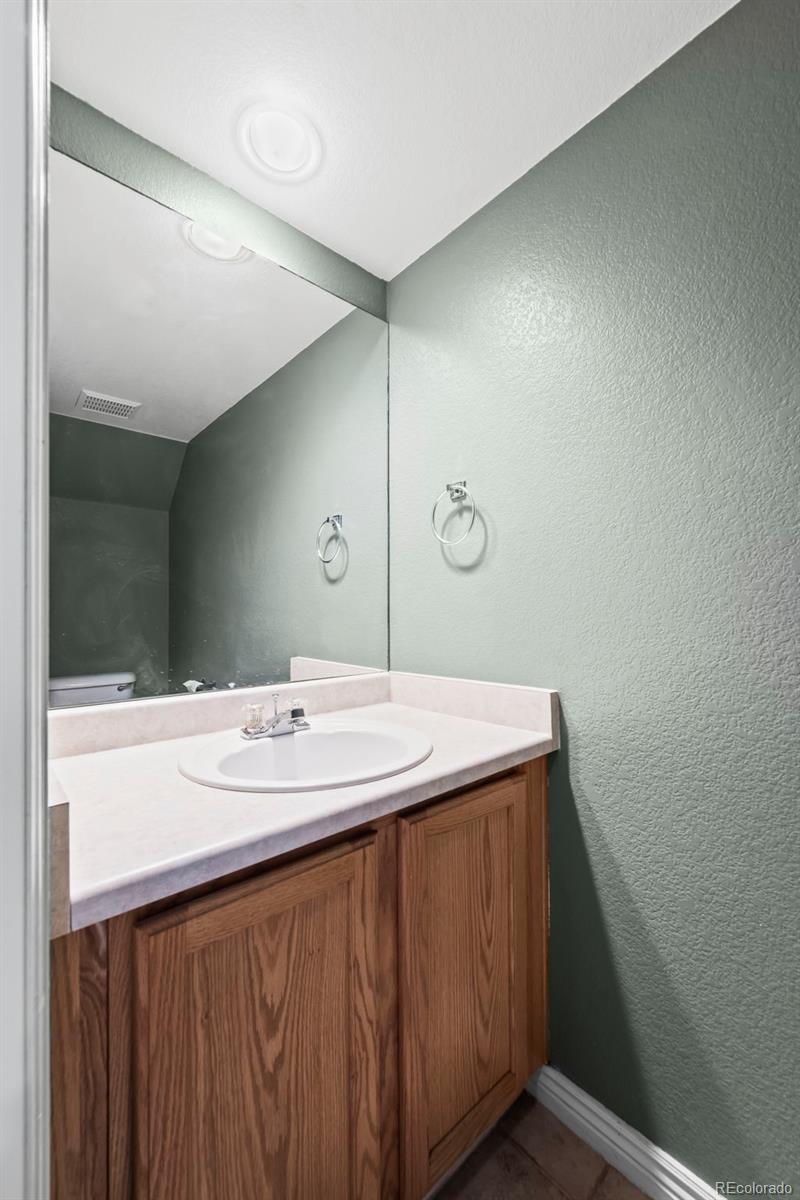 MLS Image #12 for 2002 e 102nd circle ,thornton, Colorado