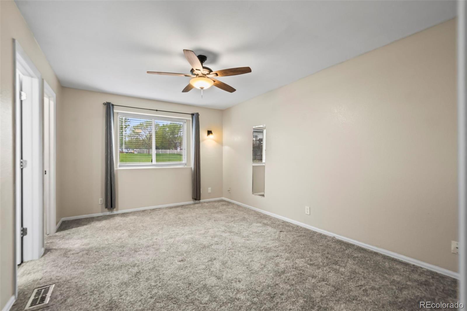 MLS Image #13 for 2002 e 102nd circle ,thornton, Colorado