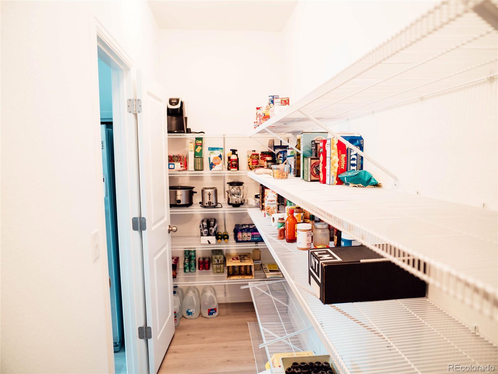MLS Image #13 for 121 s vandriver way,aurora, Colorado