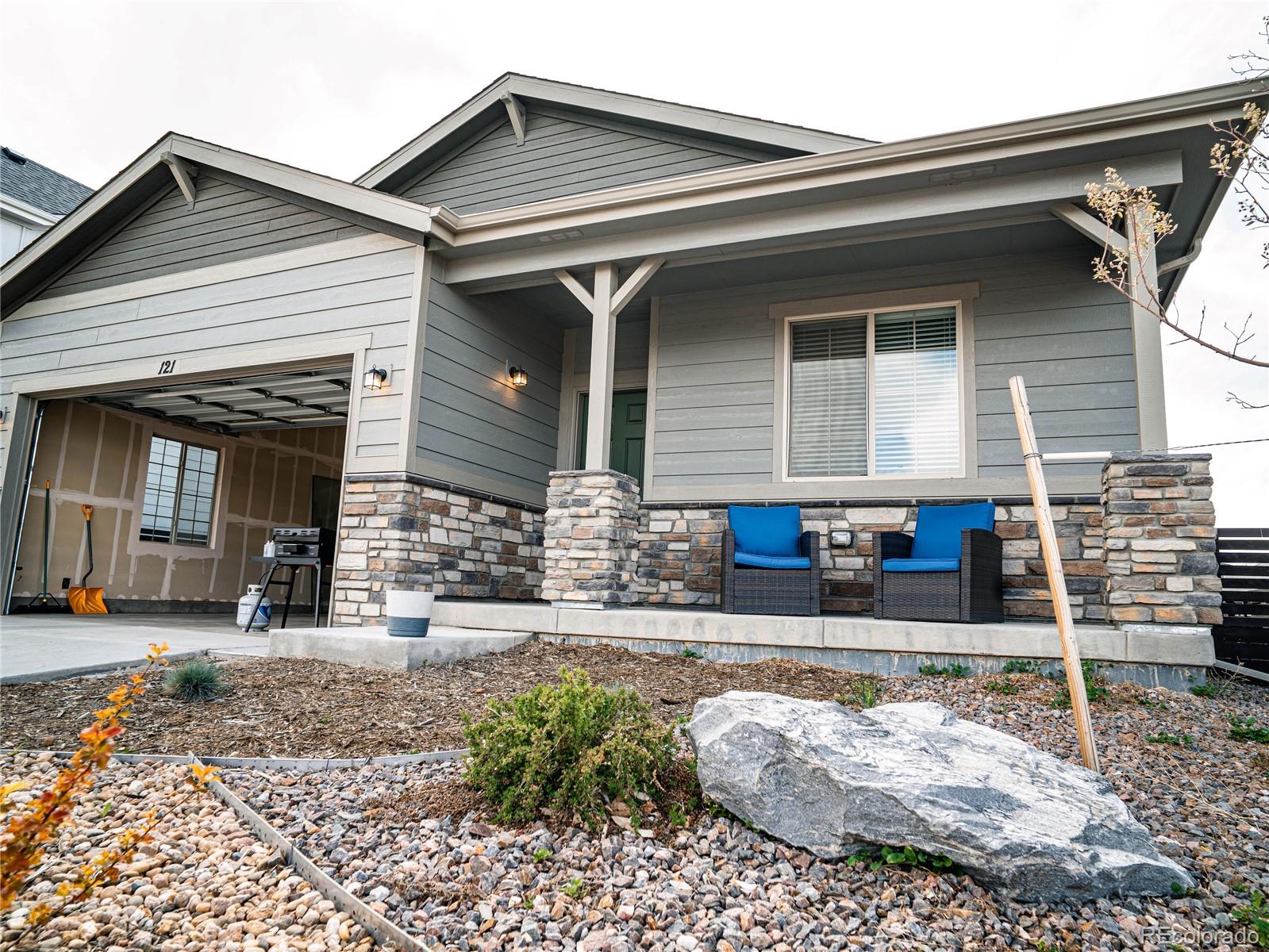 MLS Image #2 for 121 s vandriver way,aurora, Colorado