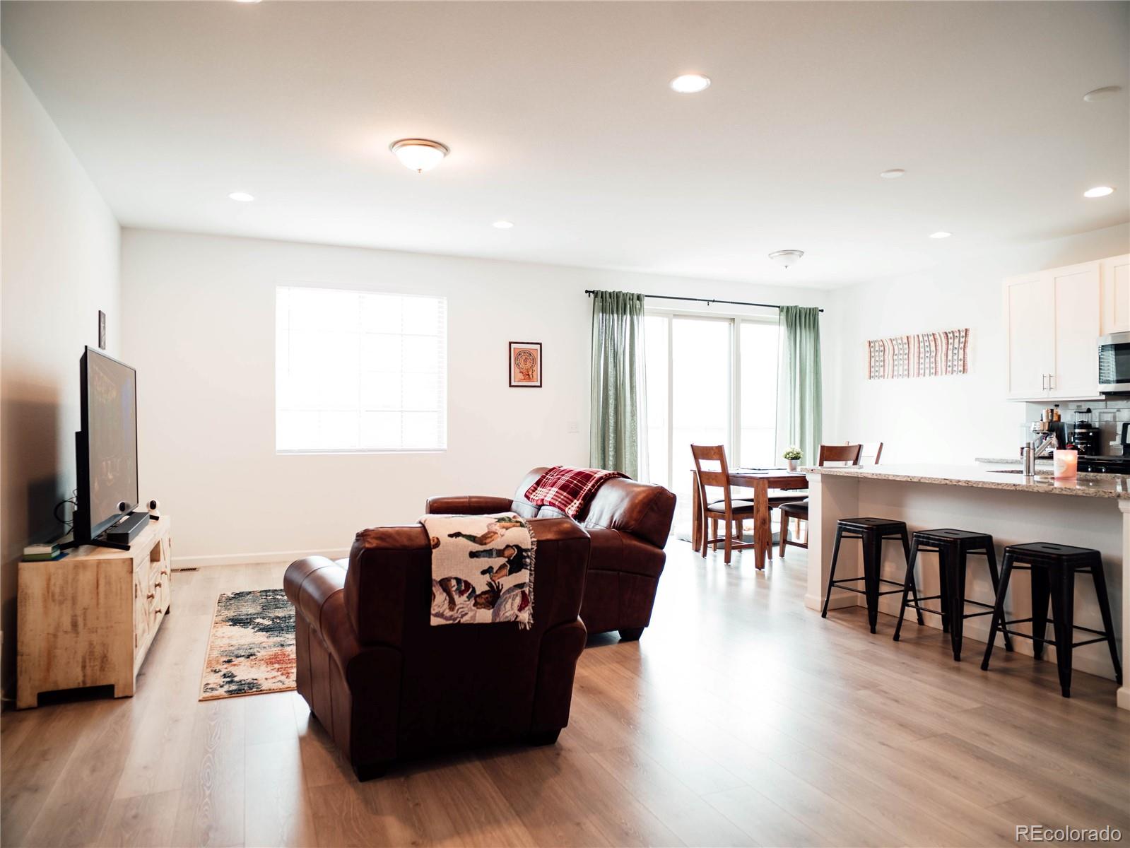 MLS Image #6 for 121 s vandriver way,aurora, Colorado
