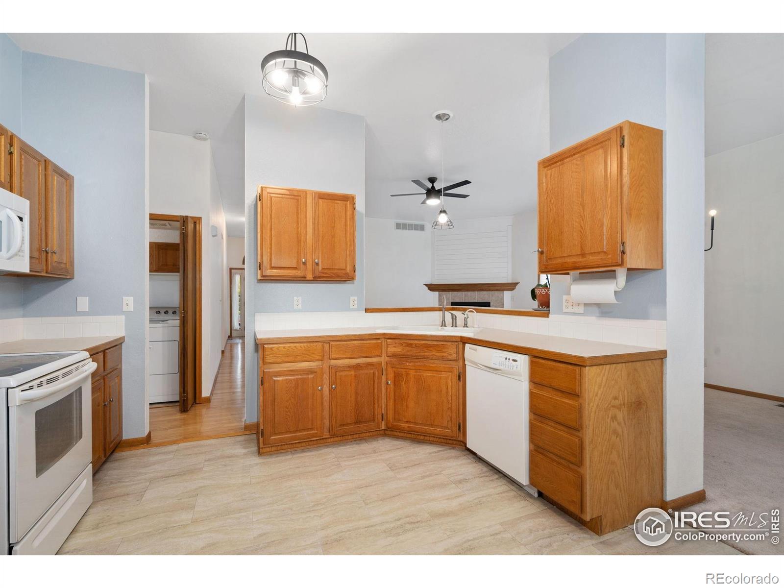 MLS Image #10 for 501  yuma court,fort collins, Colorado
