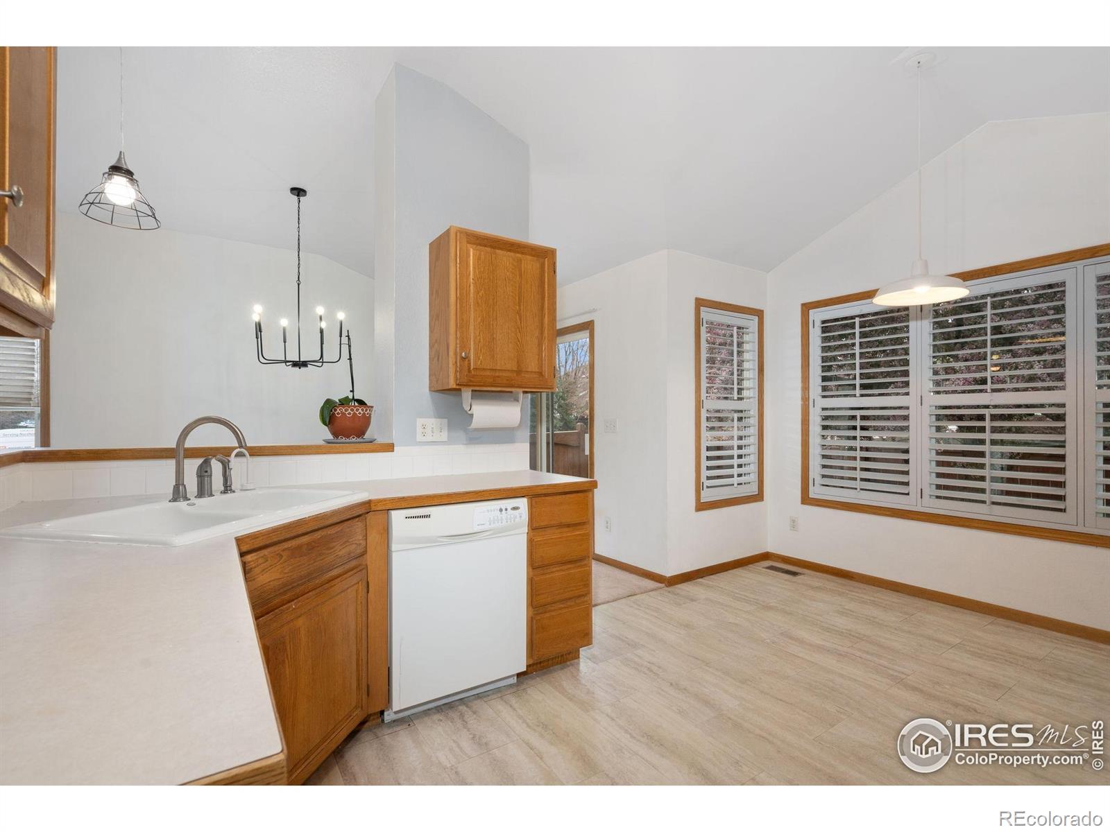 MLS Image #11 for 501  yuma court,fort collins, Colorado