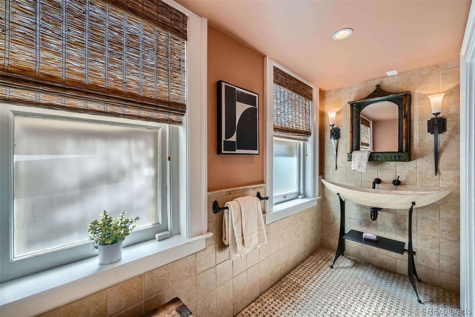 MLS Image #20 for 680 n emerson street,denver, Colorado