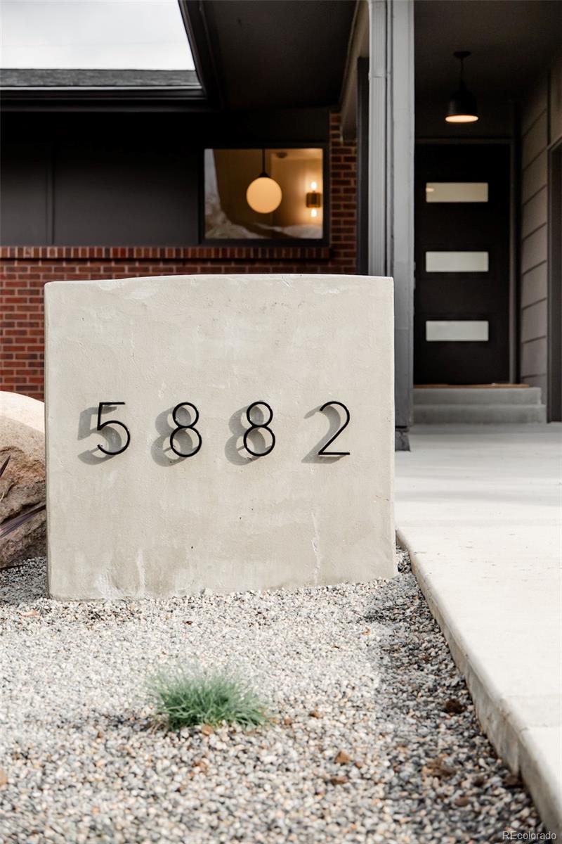 MLS Image #3 for 5882 w chestnut avenue,littleton, Colorado
