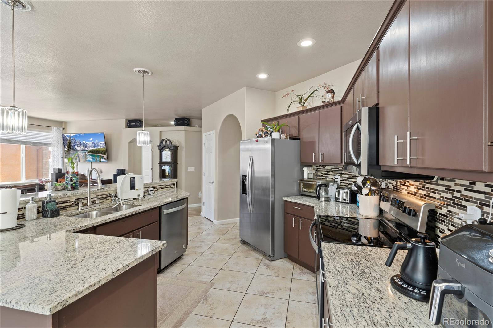 MLS Image #9 for 5200  lynn meadows drive,pueblo, Colorado