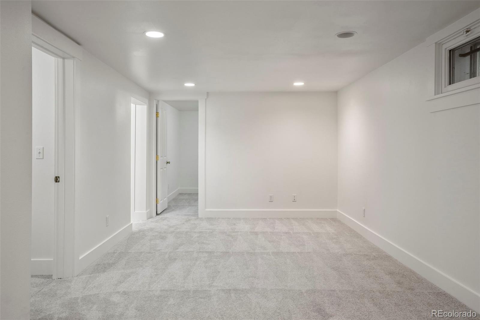 MLS Image #15 for 652 n gilpin street,denver, Colorado