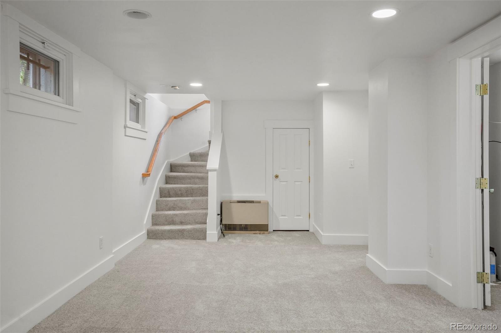 MLS Image #16 for 652 n gilpin street,denver, Colorado