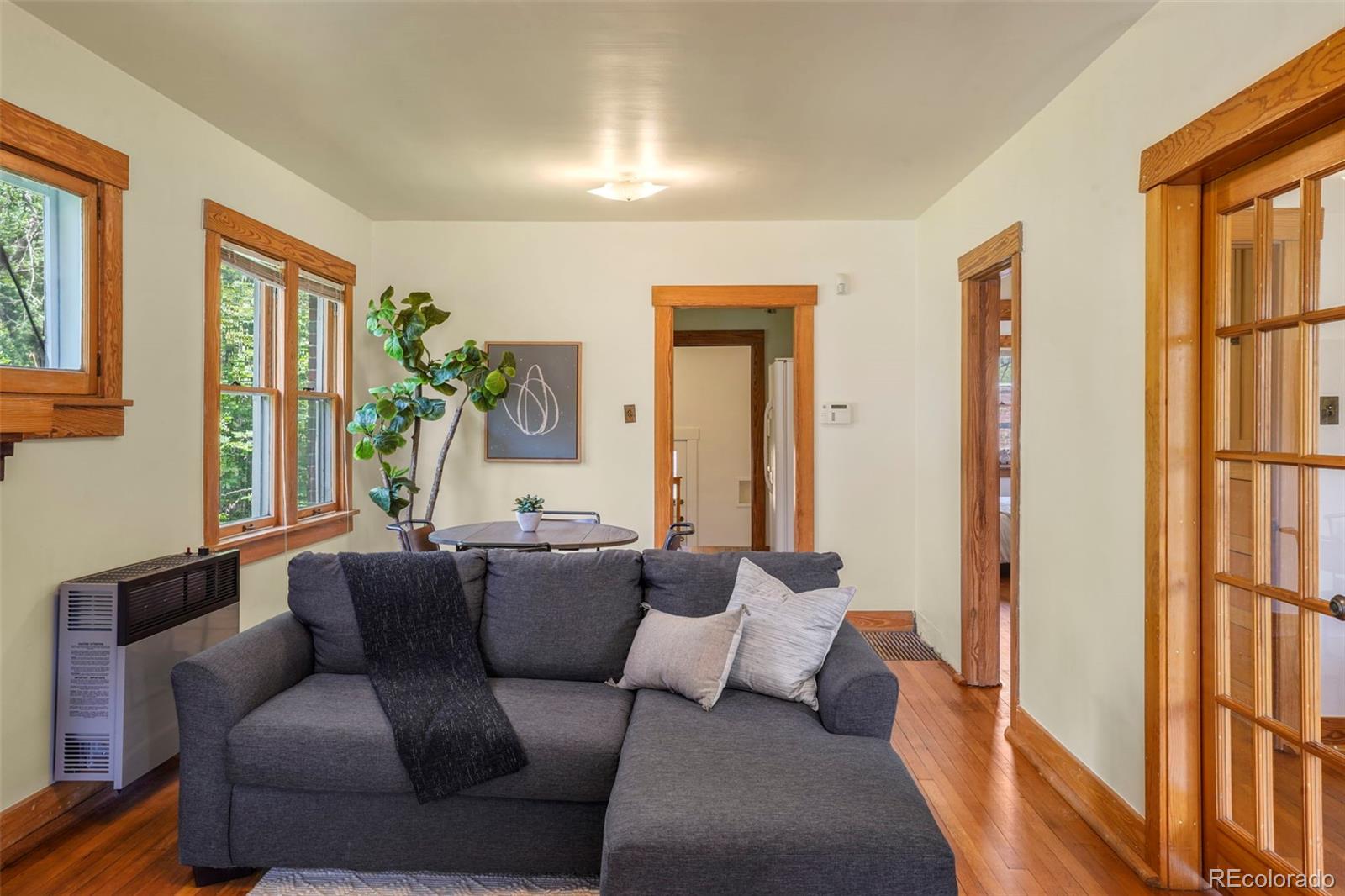 MLS Image #2 for 652 n gilpin street,denver, Colorado
