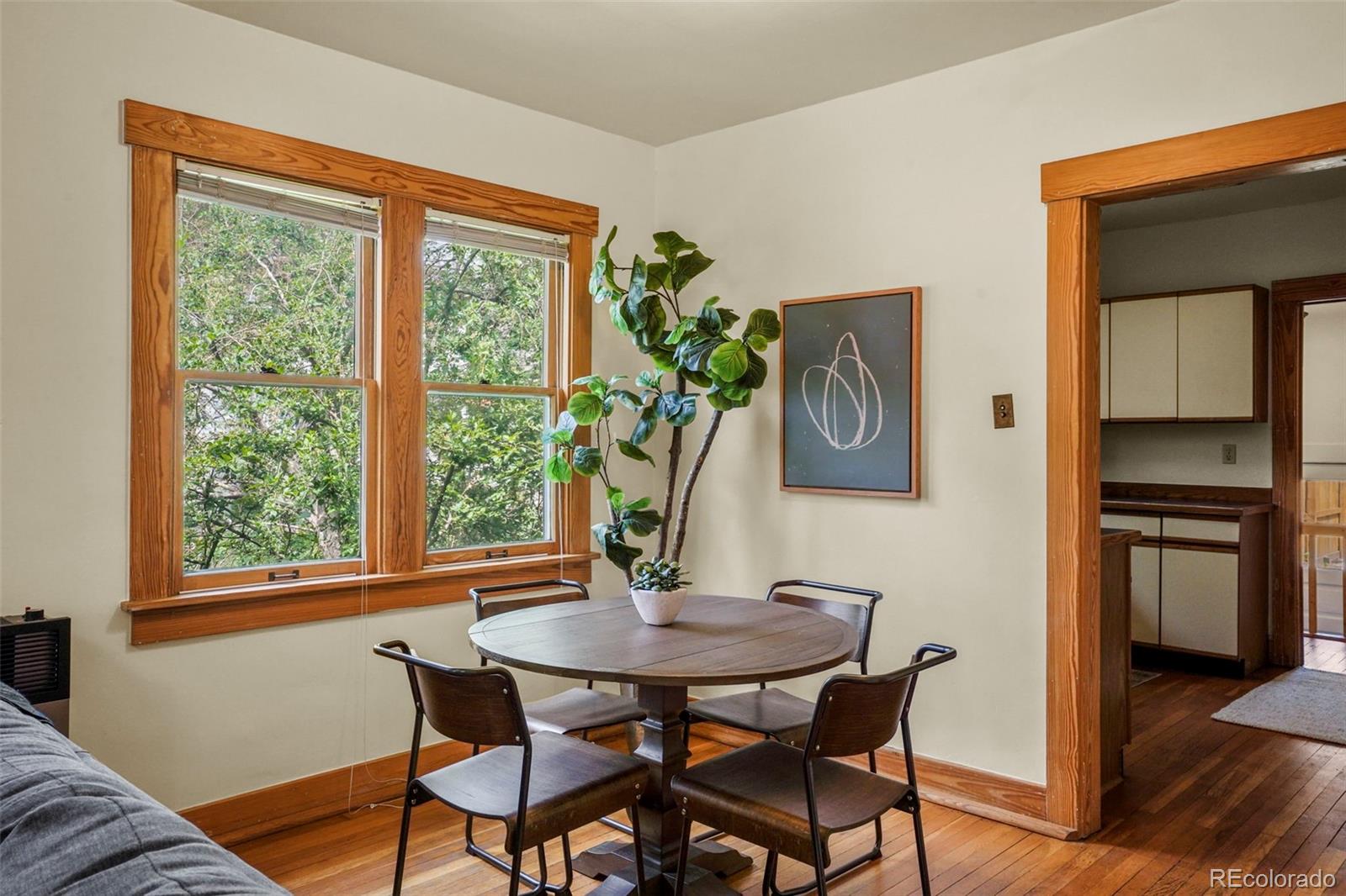 MLS Image #6 for 652 n gilpin street,denver, Colorado
