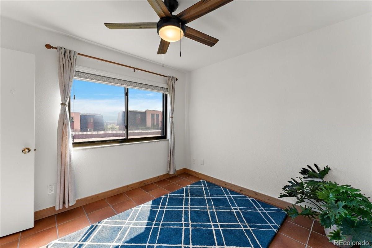 MLS Image #17 for 2979  mesa road,colorado springs, Colorado