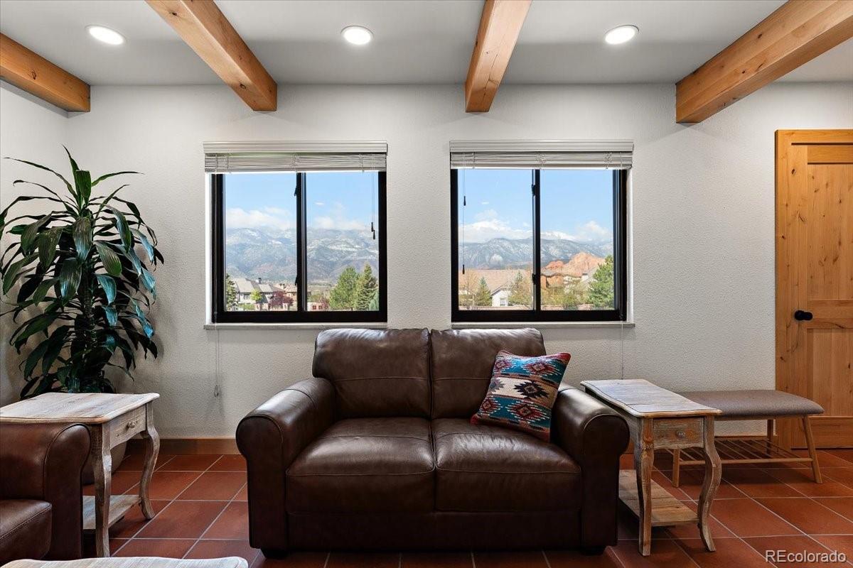 MLS Image #2 for 2979  mesa road,colorado springs, Colorado