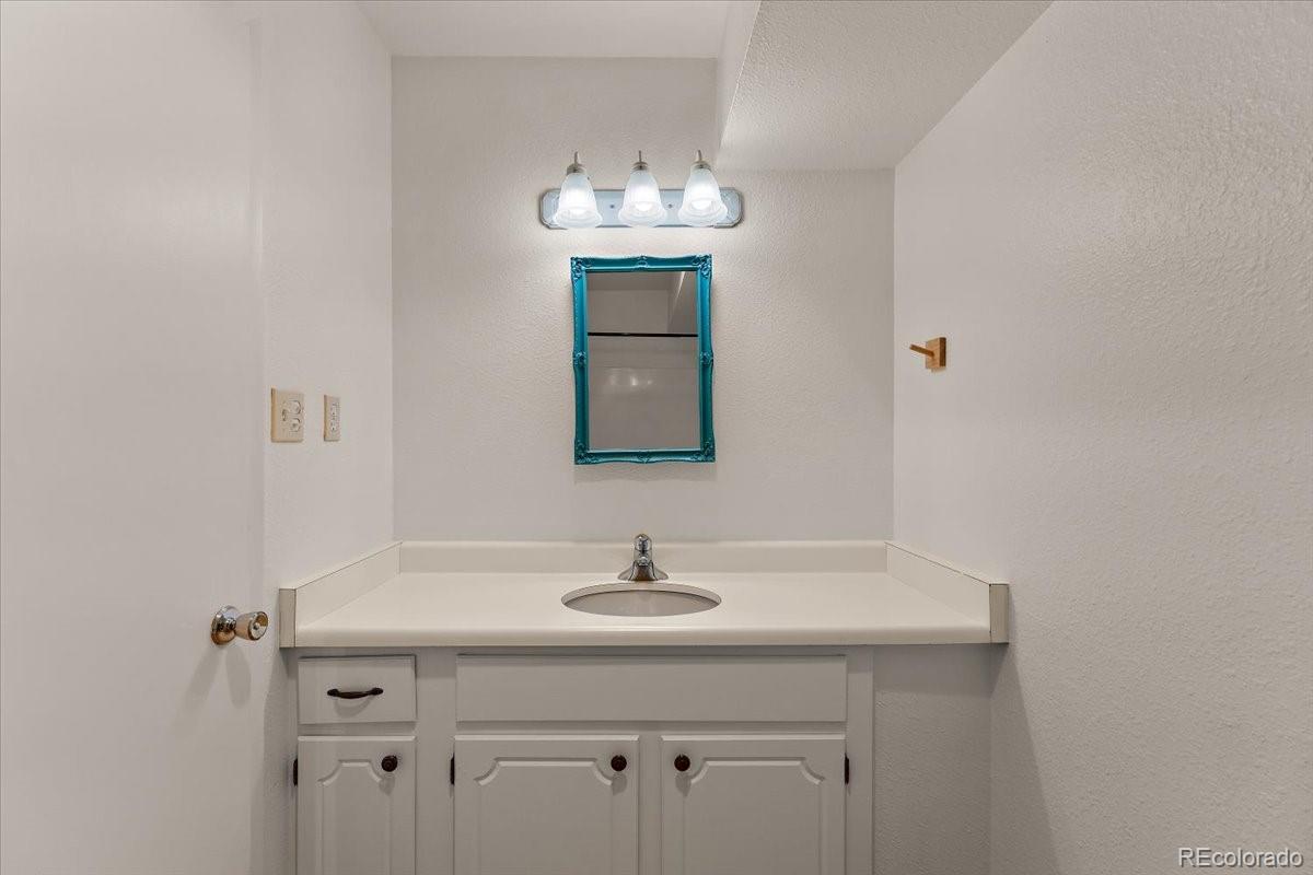 MLS Image #20 for 2979  mesa road,colorado springs, Colorado