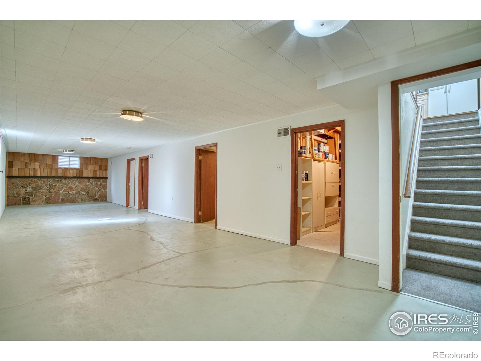 MLS Image #17 for 19  university circle,longmont, Colorado