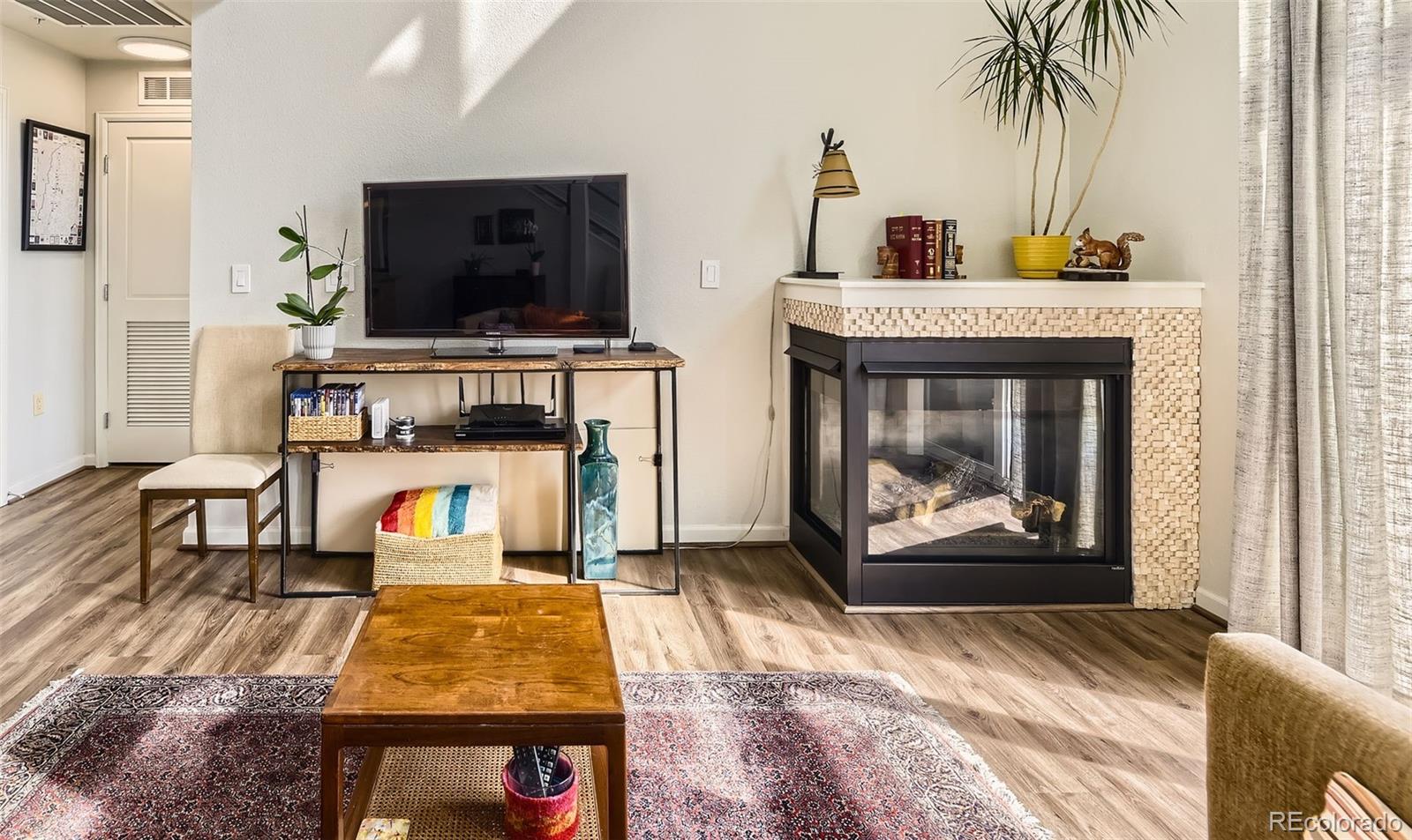 MLS Image #5 for 8165 e lowry boulevard 310,denver, Colorado
