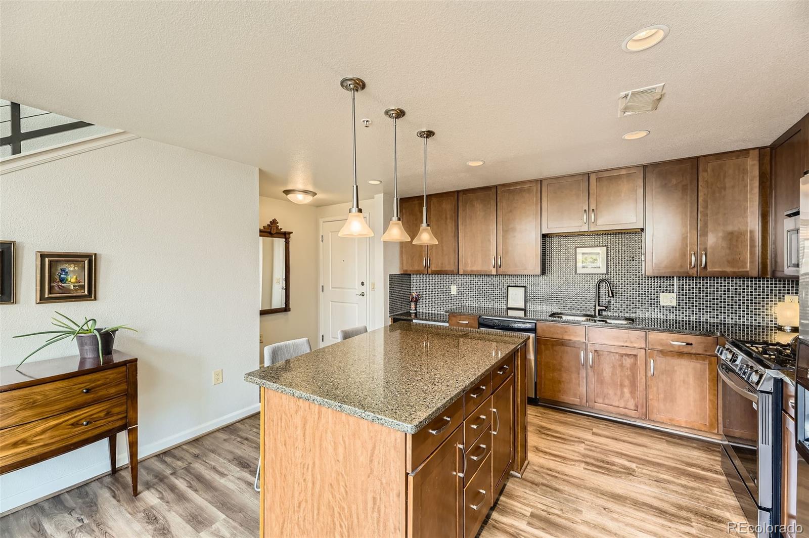 MLS Image #8 for 8165 e lowry boulevard 310,denver, Colorado