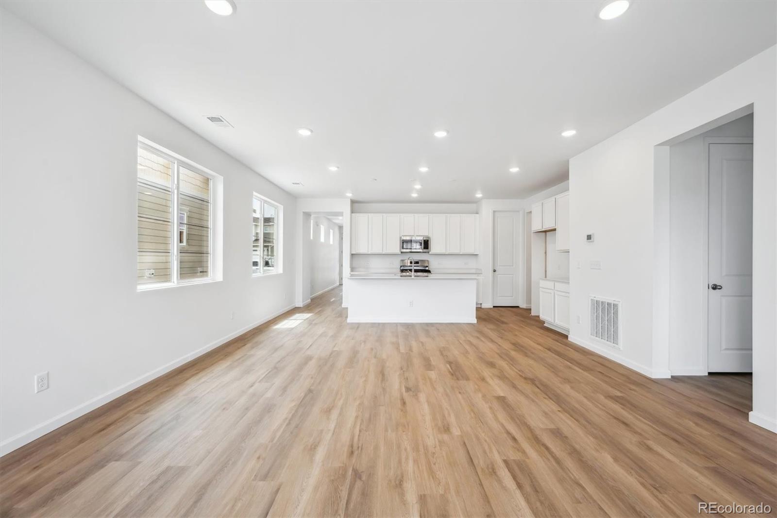 MLS Image #6 for 6616 n nepal street,aurora, Colorado